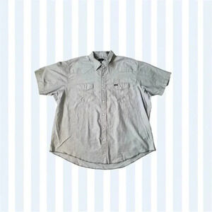Wrangler short sleeve snap button down work shirt